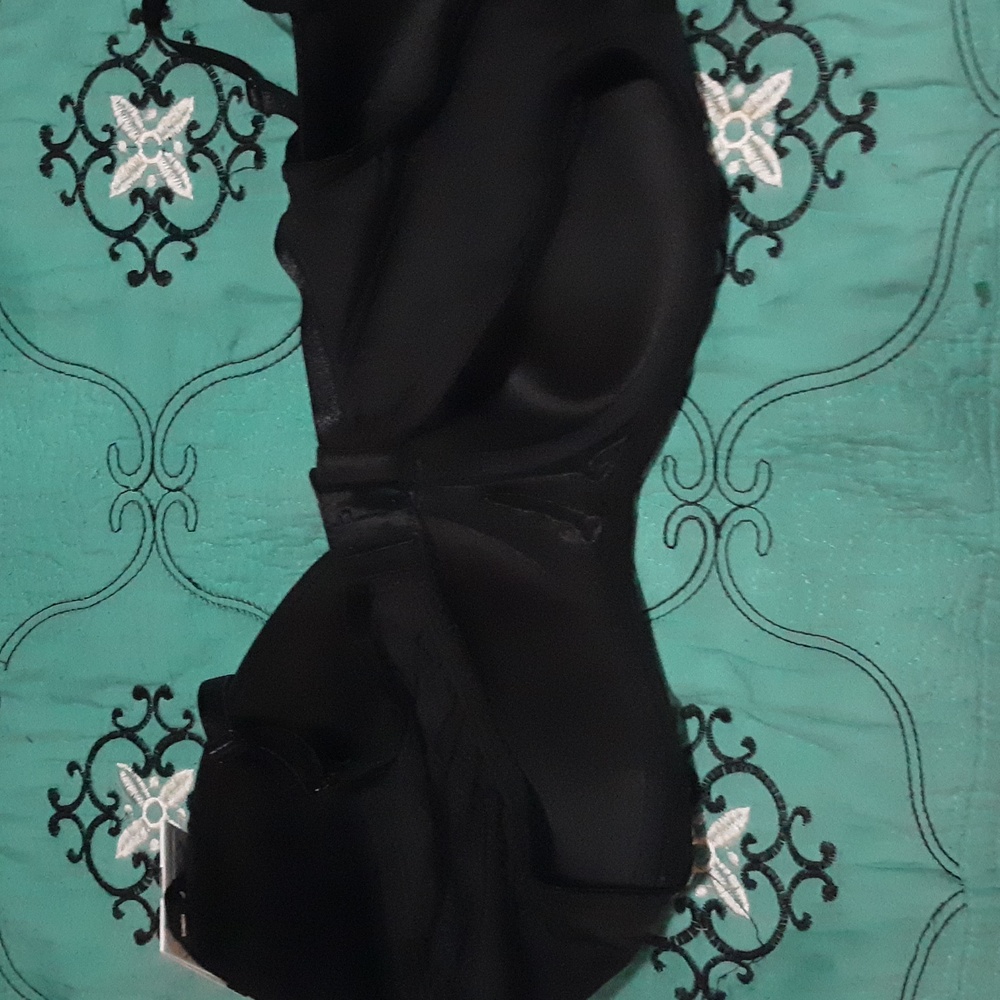 Bra - Picture 2 of 4